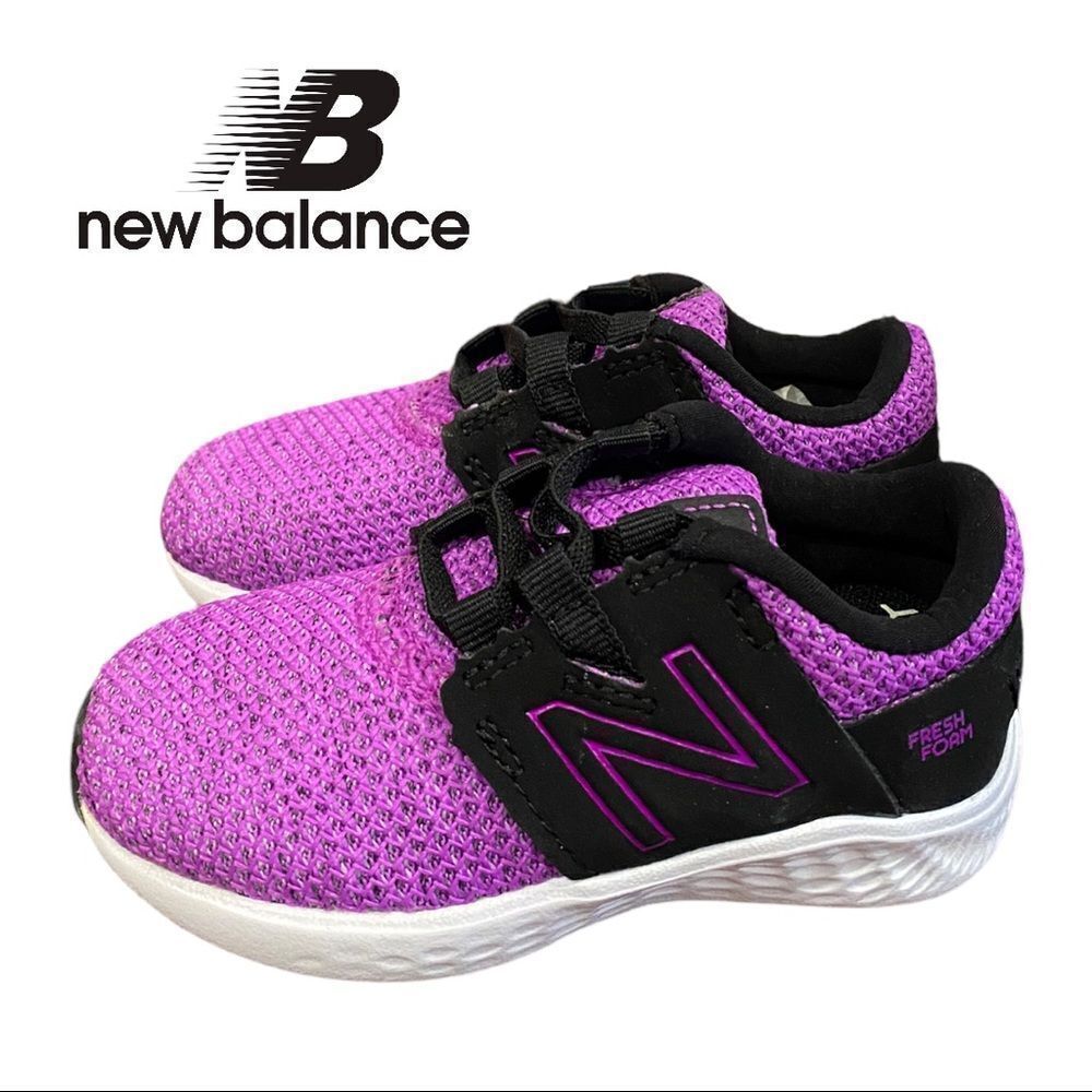 NEW in Box New Balance Purple Black Infant No Tie Sneakers 6.5